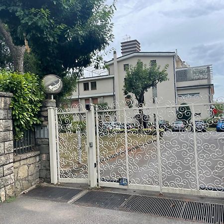 פרדורה La Finestra "Sul Lago" מראה חיצוני תמונה