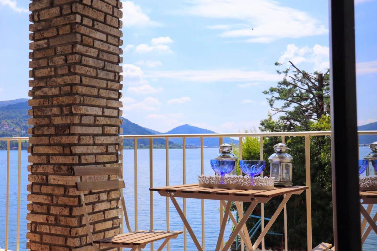 פרדורה La Finestra "Sul Lago" מראה חיצוני תמונה